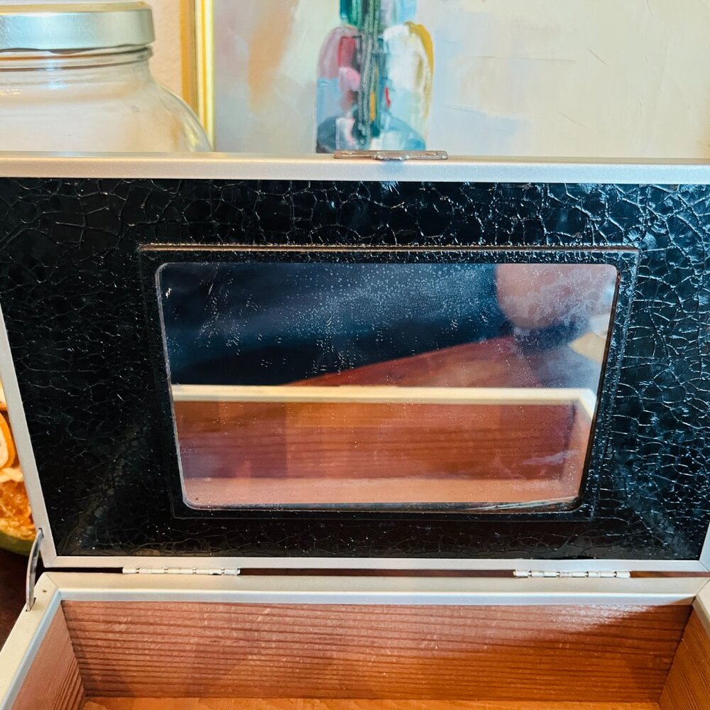 Antique 1920s Box Wood Metal Leather Floral Grandma Cottagecore Americana Histor - Picture 10 of 15